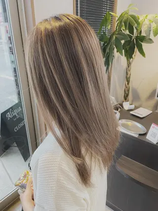 ロング カラー 山本 貴弘のヘアスタイル