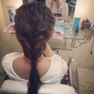 ヘアアレンジ 柳澤 興輝のヘアスタイル