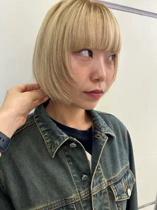 ショート カラー 名古屋栄/ブリーチ/ ボブ🧃木下桃嘉のヘアスタイル