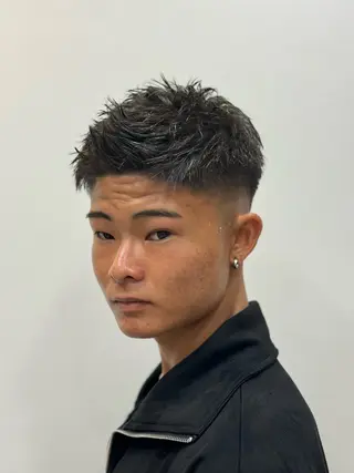 ショート カラー メンズ 爲清 葵のヘアスタイル