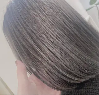 セミロング カラー ✨くびれスタイル✨️ 戸嶋穂乃香のヘアスタイル