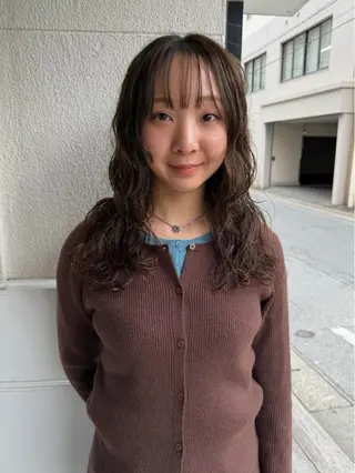 セミロング Manaka🟤 今泉　Musiiikのヘアスタイル