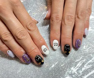 ネイル VIERU 🌈🎀💖のネイルデザイン