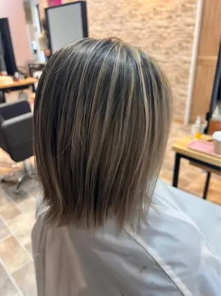 ショート カラー ヘアカラー&縮毛矯正 STAR☆RIVERのヘアスタイル