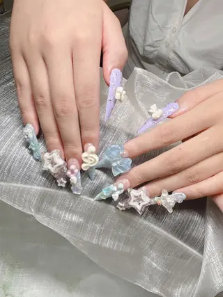 ネイル Lee Nailsのネイルデザイン