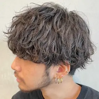 ミディアム パーマ ヘアアレンジ メンズ fifth Tokyo所属・fifth 石川 凪のヘアスタイル