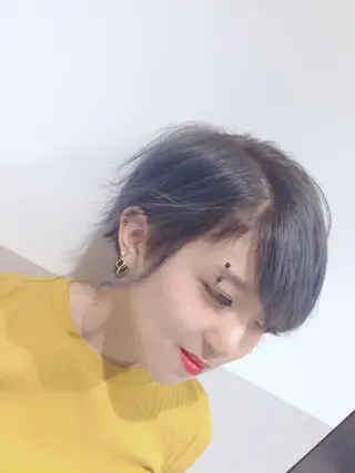 ショート カラー たかはし まいのヘアスタイル