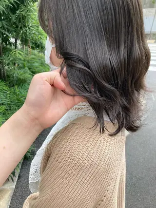 ミディアム ✨色持ちの良い艶 カラー✨蟹江真世のヘアスタイル