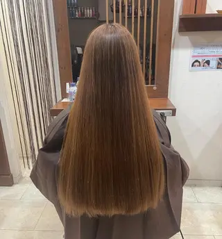 ショート カラー justbeauty CiNQのヘアスタイル