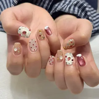 ネイル 新井 ひなののネイルデザイン