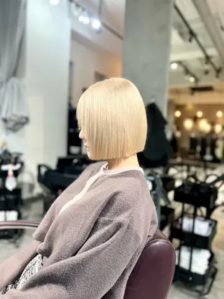 ミディアム カラー 🌈インナーカラー ‘ショウマ’🌈のヘアスタイル