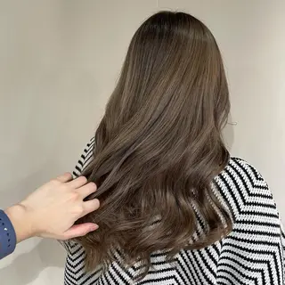 セミロング カラー 🦋美髪/エクステ 🦋アベイクミのヘアスタイル