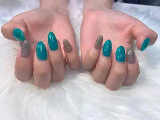 ネイル 高島 夏海のネイルデザイン