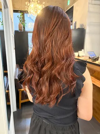 ロング カラー 山西 真奈のヘアスタイル