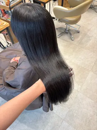 セミロング パーマ 垢抜け小顔レイヤー オリーブ/スミレのヘアスタイル