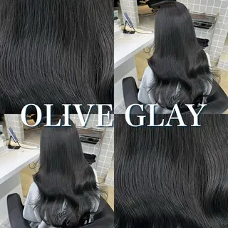 セミロング 寒色/ベージュヘア ブリーチありMiOのヘアスタイル