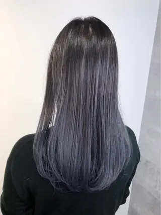 セミロング カラー _WHITE 高槻のヘアスタイル