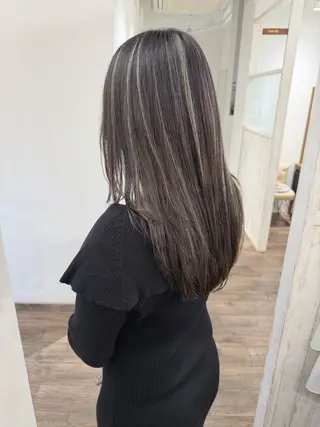 ロング カラー ハイライト⭐️上野 高広のヘアスタイル