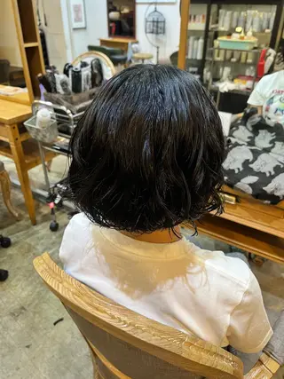 ショート パーマ 松原 樹里のヘアスタイル