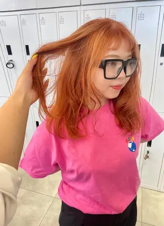 カラー 🎀ボブ＋ハイトーン シュカ👶🏻のヘアスタイル