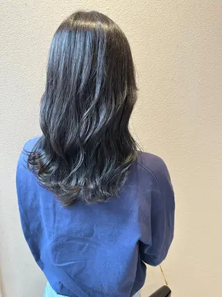 ロング カラー トレンド/顔まわり/ レイヤー/髪質改善のヘアスタイル