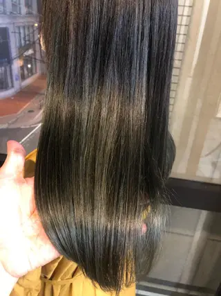 ロング カラー 髪質改善&ブリーチ 伊勢 祐一郎のヘアスタイル