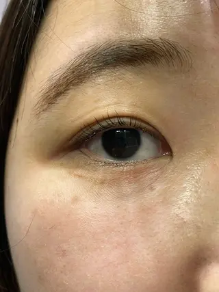 マツエク・マツパ 井上 真里奈のヘアスタイル