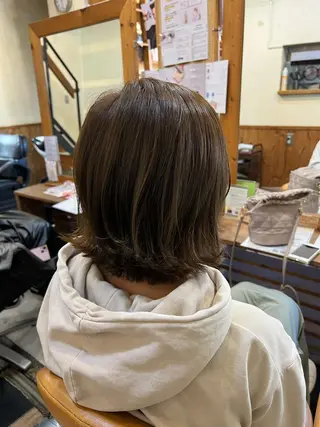 ミディアム カラー 田中 真理のヘアスタイル