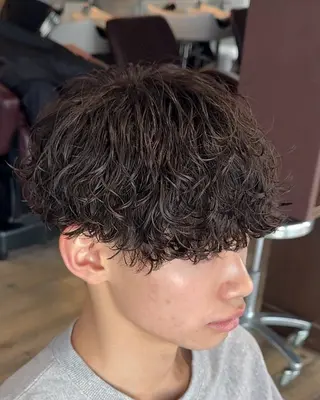 カラー メンズ fifth原宿 今村圭一のヘアスタイル