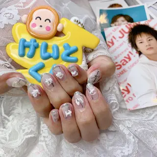 ネイル La neige* yuki 🐩🌙のネイルデザイン