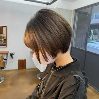 ショート カラー ハイトーン/デザイン hirokiのヘアスタイル