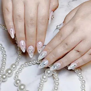 ネイル RAFFINE haru🦋🩵のネイルデザイン