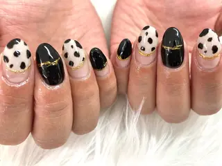 ネイル reyel Aのネイルデザイン