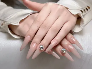 ネイル 里奈 Nailのネイルデザイン