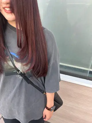 ロング 城山 歩のヘアスタイル