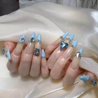 ネイル Fairyフェアリーネイルサロン所属・Nail Hibi サロンのネイルデザイン