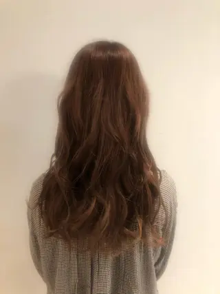 カラー 青井 梨紗のヘアスタイル