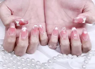 ネイル She   Nail所属・ISA_ BELLAのネイルデザイン