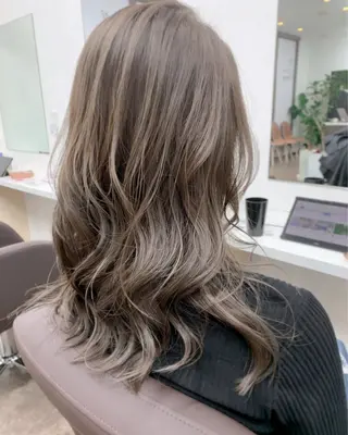 セミロング カラー Ebise Kazunoriのヘアスタイル