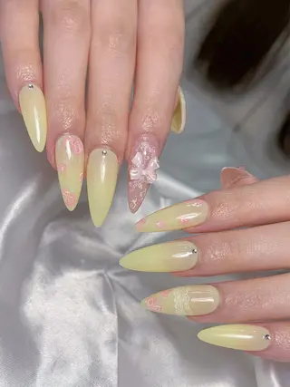 ネイル LEELA NAIL STUDIO所属・LEELA NAIL STUDIOのネイルデザイン