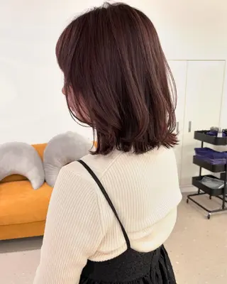 ミディアム 箱崎 凪沙のヘアスタイル