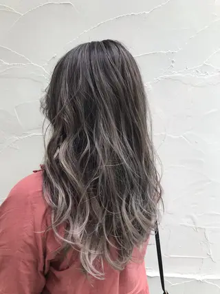 ロング カラー 三代 ゆりあのヘアスタイル