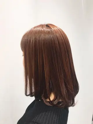 セミロング カラー 予約 停止のヘアスタイル