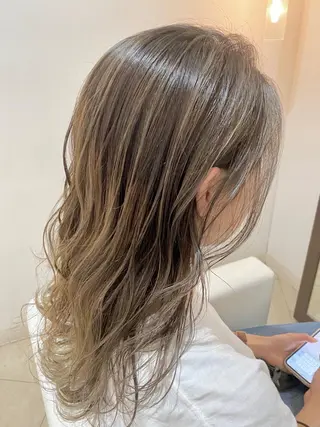 セミロング くせ毛×ショート 上岡勇祐のヘアスタイル