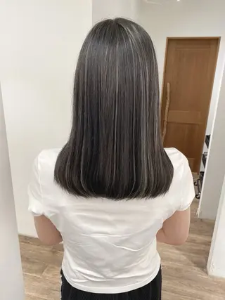 セミロング カラー ハイライト⭐️上野 高広のヘアスタイル