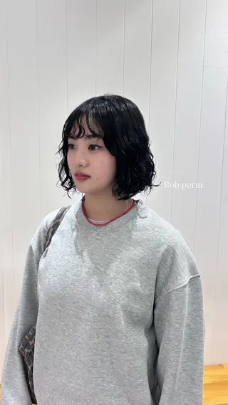 ミディアム カラー パーマ 顔周り/レイヤー 🤍マリノのヘアスタイル