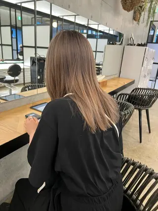 ロング カラー くせっ毛カット タツヤのヘアスタイル