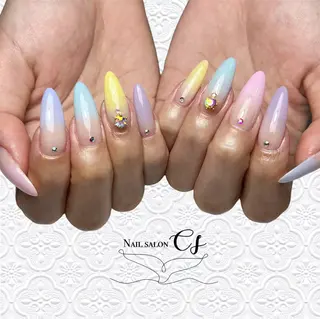 ネイル Nail.cs🪞 CHIHARUのマツエク・マツパデザイン