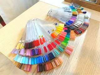 ネイル Li'leaNail AINAのネイルデザイン