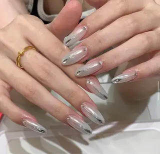 ネイル HIN NAILのネイルデザイン